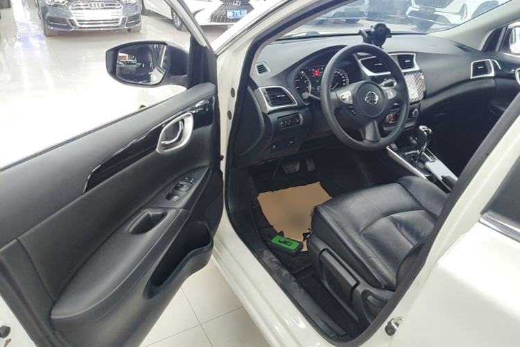Used Nissan Sylphy 2019 1.6XV CVT Smart Connect Luxury Edition China VI Standard Driver Seat