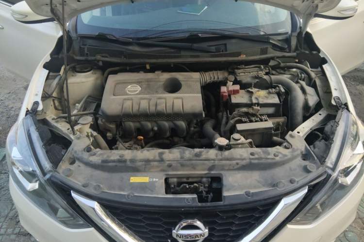 Used Nissan Sylphy 2019 1.6XV CVT Smart Connect Luxury Edition China VI Standard Engine Bay