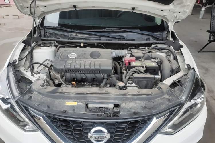 Used Nissan Sylphy 2019 1.6XV CVT Smart Connect Luxury Edition China VI Standard Engine Bay