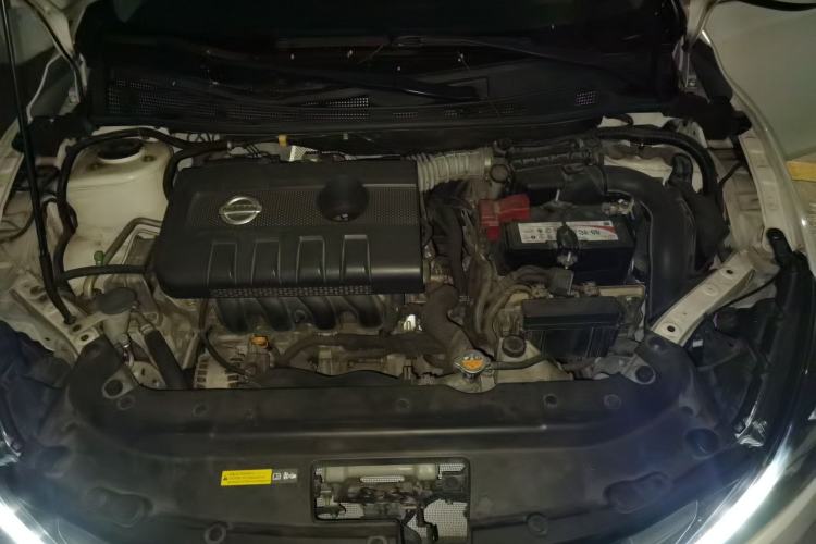 Used Nissan Sylphy 2019 1.6XV CVT Smart Connect Luxury Edition China VI Standard Engine Bay