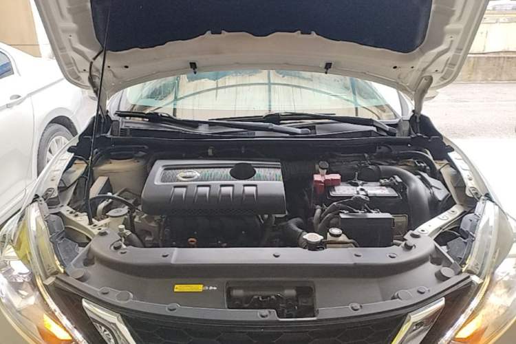 Used Nissan Sylphy 2019 1.6XV CVT Smart Connect Luxury Edition China V Standard Engine Bay