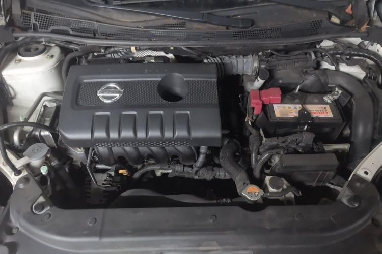 Used Nissan Sylphy 2019 1.6XL Manual Luxury Version China VI Standard Engine Bay
