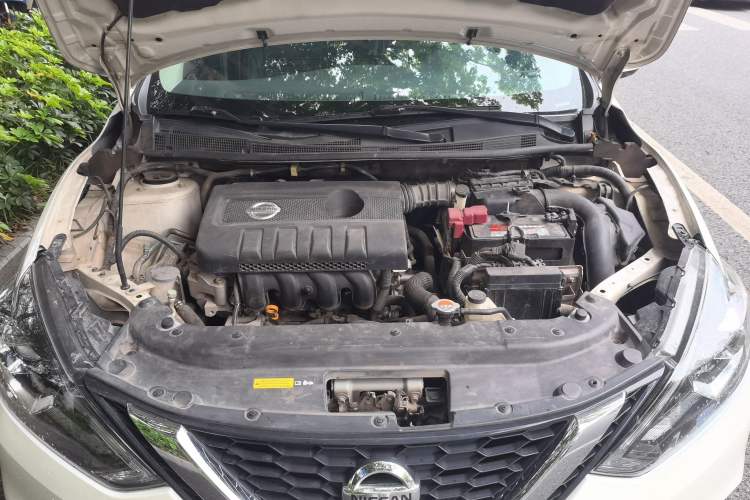 Used Nissan Sylphy 2019 1.6XV CVT Smart Connect Luxury Edition China V Standard Engine Bay