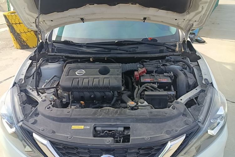 Used Nissan Sylphy 2019 1.6XV CVT Smart Connect Luxury Edition China VI Standard Engine Bay