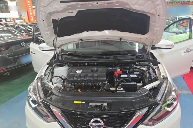 Used Nissan Sylphy 2019 1.6XV CVT Smart Connect Luxury Edition China VI Standard Engine Bay