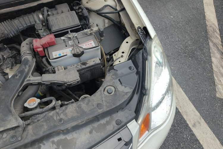 Used Nissan Sylphy 2019 Classic 1.6XE+ CVT SmartConnect Leading Edition Engine Bay Left