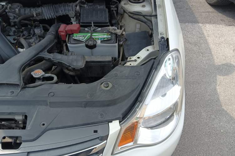 Used Nissan Sylphy 2019 Classic 1.6XE+ CVT SmartConnect Leading Edition Engine Bay Left