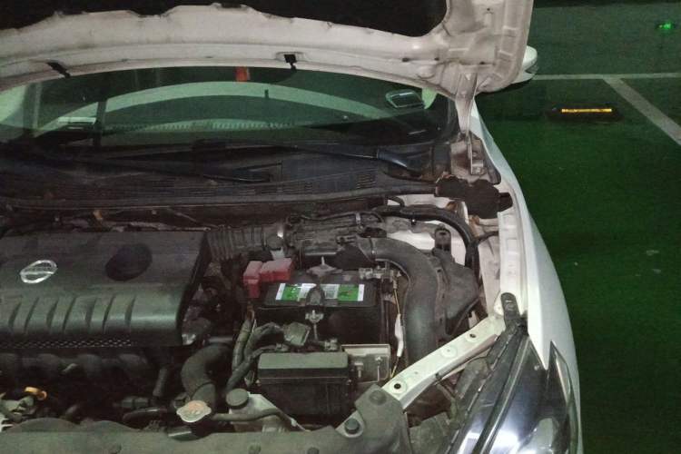Used Nissan Sylphy 2019 1.6XV CVT Smart Connect Luxury Edition China VI Standard Engine Bay Left