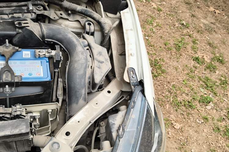 Used Nissan Sylphy 2019 Classic 1.6XE CVT Comfort Edition Engine Bay Left