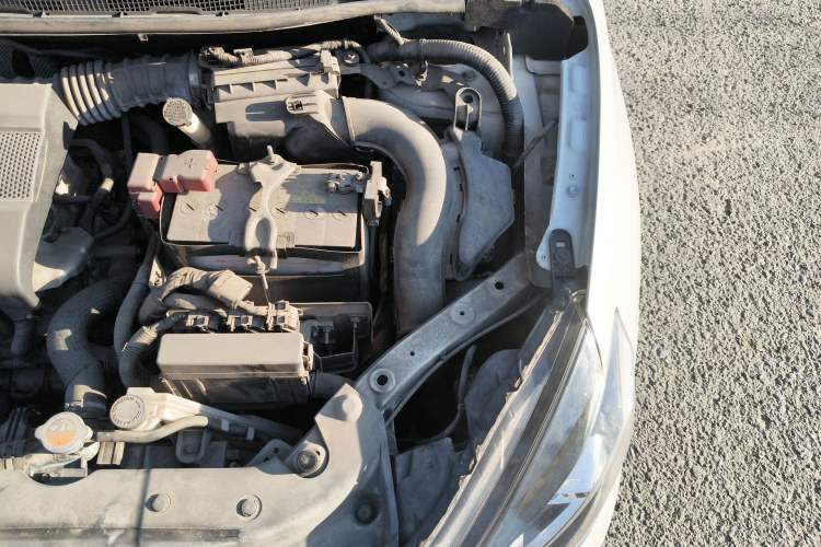 Used Nissan Sylphy 2019 1.6XV CVT Smart Connect Luxury Edition China VI Standard Engine Bay Left