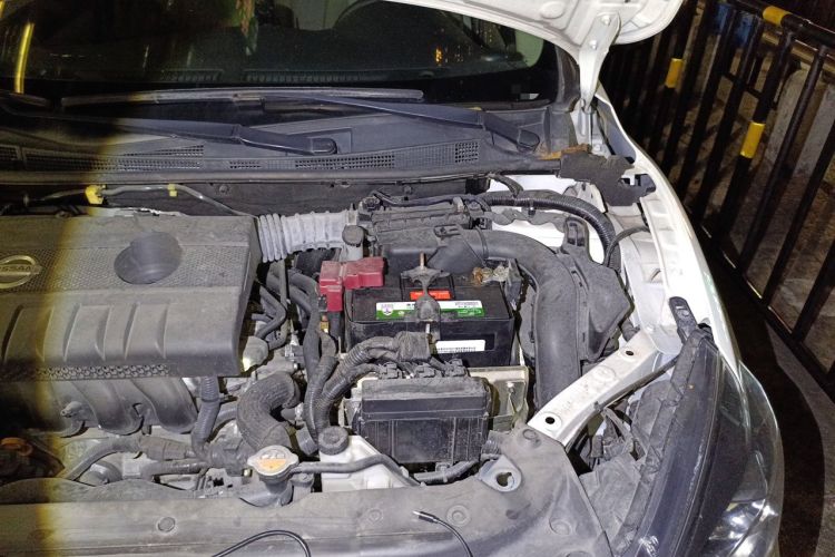 Used Nissan Sylphy 2019 1.6XV CVT Smart Connect Luxury Edition China VI Standard Engine Bay Left