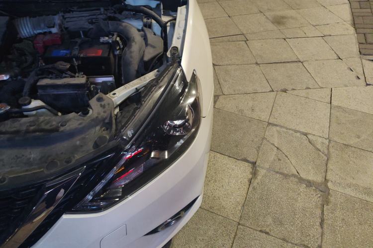 Used Nissan Sylphy 2019 1.6XV CVT Smart Connect Luxury Edition China VI Standard Engine Bay Left