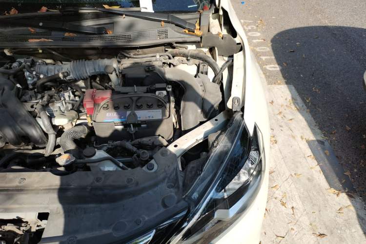 Used Nissan Sylphy 2019 1.6XV CVT Smart Connect Luxury Edition China V Standard Engine Bay Left
