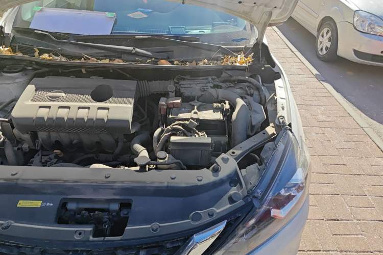 Used Nissan Sylphy 2019 1.6XV CVT Smart Connect Luxury Edition China VI Standard Engine Bay Left