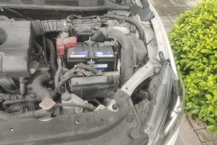 Used Nissan Sylphy 2019 Classic 1.6XL CVT Luxury Edition Engine Bay Left