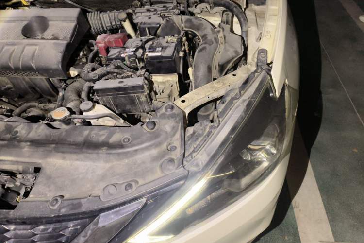 Used Nissan Sylphy 2019 1.6XV CVT Smart Connect Luxury Edition China VI Standard Engine Bay Left