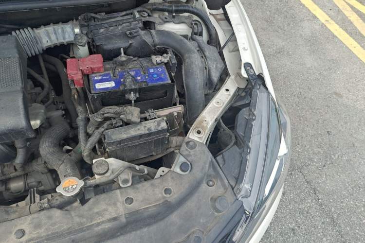 Used Nissan Sylphy 2019 1.6XV CVT Smart Connect Luxury Edition China V Standard Engine Bay Left