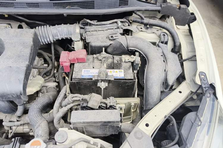 Used Nissan Sylphy 2019 1.6XV CVT Smart Connect Luxury Edition China VI Standard Engine Bay Left