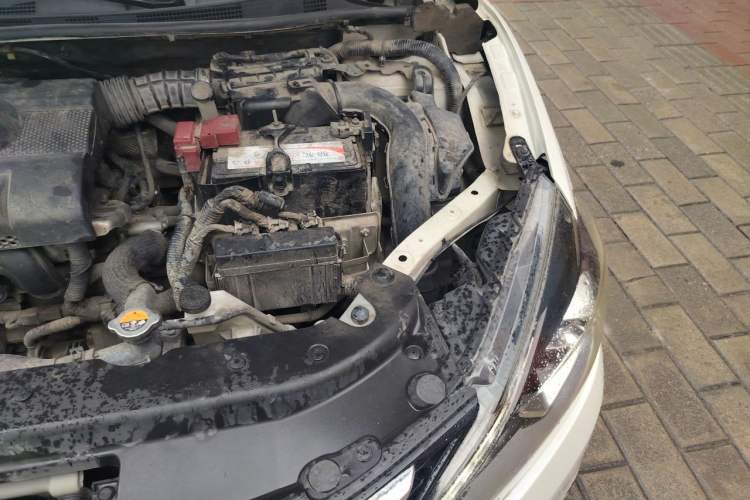 Used Nissan Sylphy 2019 1.6XV CVT Smart Connect Luxury Edition China VI Standard Engine Bay Left