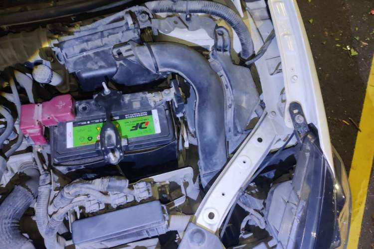 Used Nissan Sylphy 2019 1.6XV CVT Smart Connect Luxury Edition China VI Standard Engine Bay Left