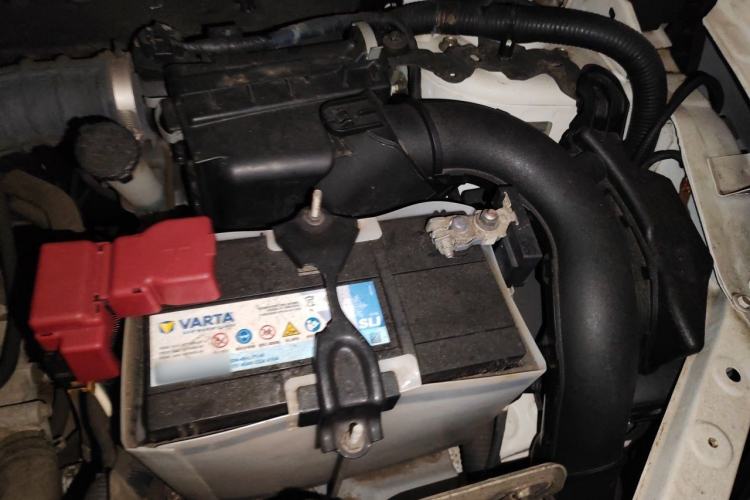 Used Nissan Sylphy 2019 1.6XV CVT Smart Connect Luxury Edition China V Standard Engine Bay Left