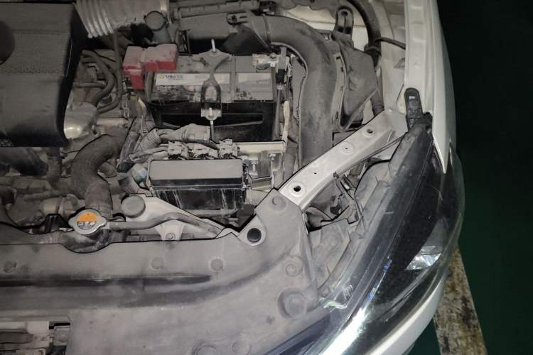 Used Nissan Sylphy 2019 1.6XV CVT Smart Connect Luxury Edition China V Standard Engine Bay Left