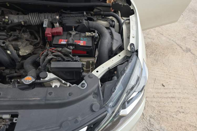 Used Nissan Sylphy 2019 Classic 1.6XL CVT Luxury Edition Engine Bay Left