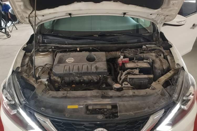 Used Nissan Sylphy 2019 1.6XV CVT Smart Connect Luxury Edition China VI Standard Engine Bay