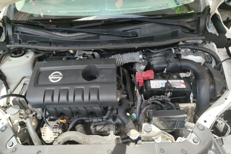 Used Nissan Sylphy 2019 1.6XV CVT Smart Connect Luxury Edition China VI Standard Engine Bay