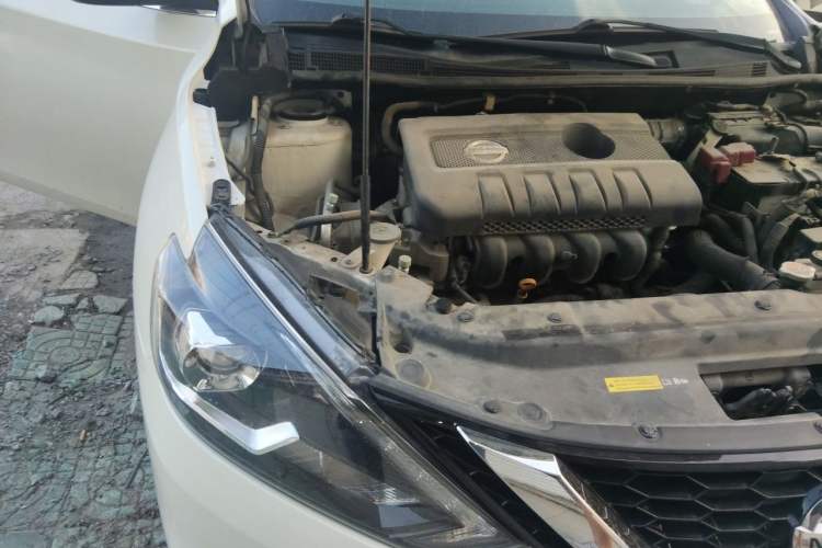 Used Nissan Sylphy 2019 1.6XV CVT Smart Connect Luxury Edition China VI Standard Engine Bay Right