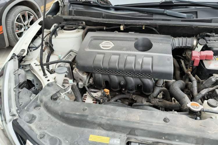 Used Nissan Sylphy 2019 1.6XV CVT Smart Connect Luxury Edition China VI Standard Engine Bay Right