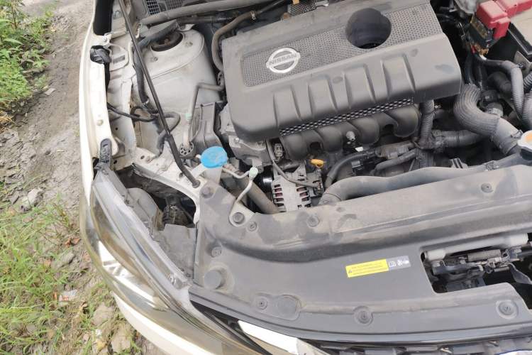 Used Nissan Sylphy 2019 1.6XV CVT Smart Connect Luxury Edition China VI Standard Engine Bay Right
