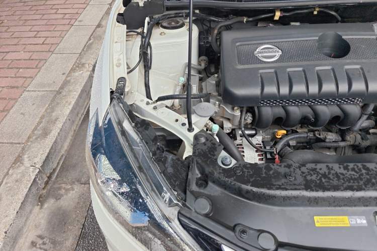 Used Nissan Sylphy 2019 1.6XV CVT Smart Connect Luxury Edition China VI Standard Engine Bay Right