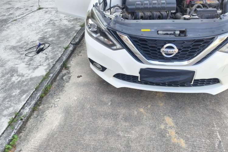 Used Nissan Sylphy 2019 1.6XV CVT Smart Connect Luxury Edition China VI Standard Engine Bay Right