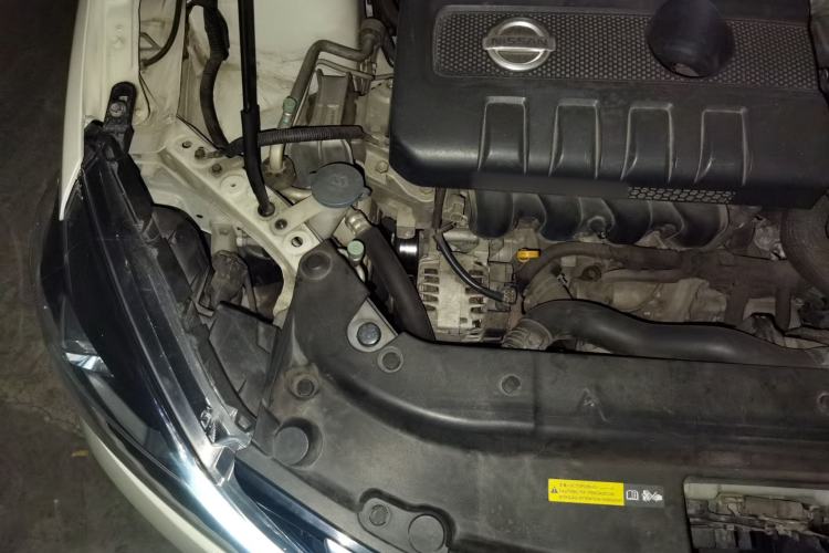Used Nissan Sylphy 2019 1.6XV CVT Smart Connect Luxury Edition China VI Standard Engine Bay Right