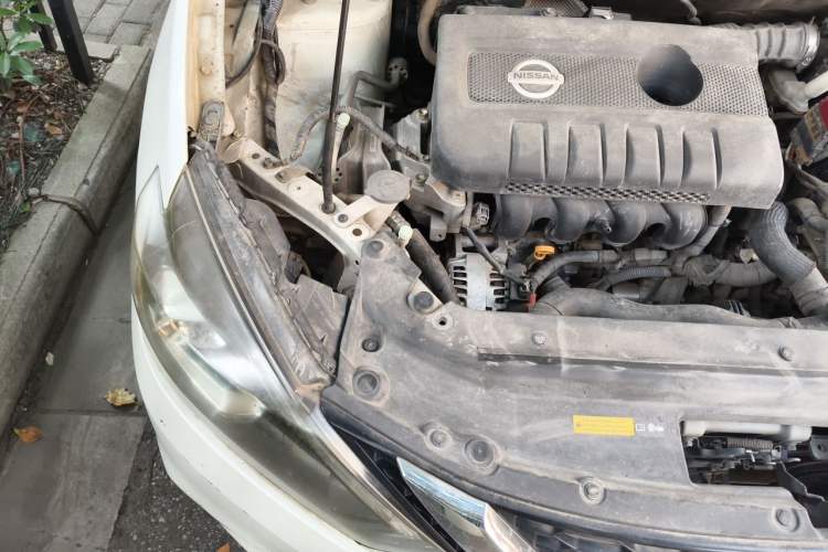 Used Nissan Sylphy 2019 1.6XV CVT Smart Connect Luxury Edition China VI Standard Engine Bay Right