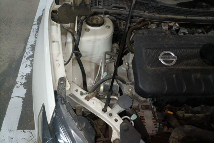 Used Nissan Sylphy 2019 1.6XV CVT Smart Connect Luxury Edition China VI Standard Engine Bay Right