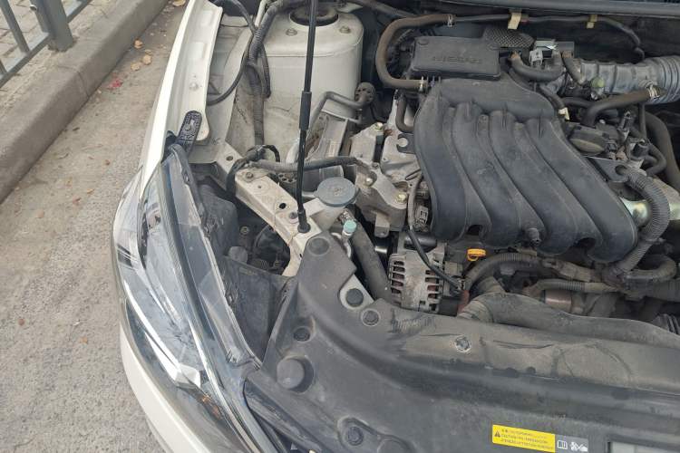 Used Nissan Sylphy 2019 Classic 1.6XL CVT Luxury Edition Engine Bay Right