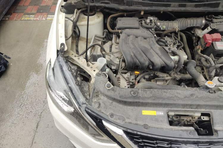 Used Nissan Sylphy 2019 Classic 1.6XL CVT Luxury Edition Engine Bay Right
