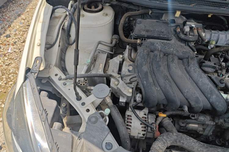 Used Nissan Sylphy 2019 Classic 1.6XL CVT Luxury Edition Engine Bay Right