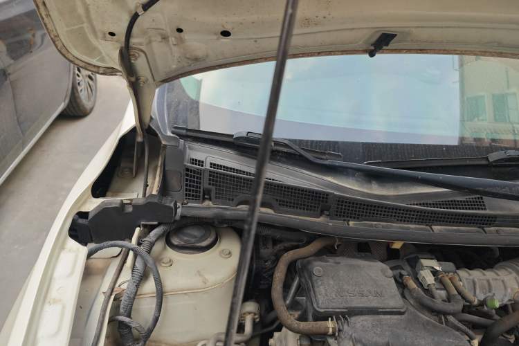 Used Nissan Sylphy 2019 Classic 1.6XE CVT Comfort Edition Engine Bay Right