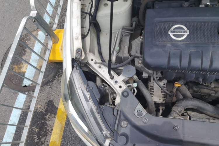 Used Nissan Sylphy 2019 1.6XV CVT Smart Connect Prestige Edition China VI Standard Engine Bay Right