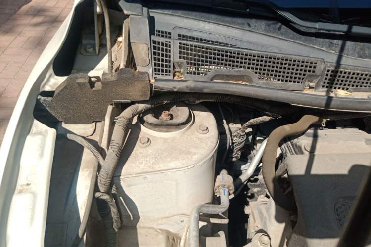 Used Nissan Sylphy 2019 1.6XV CVT Smart Connect Luxury Edition China V Standard Engine Bay Right