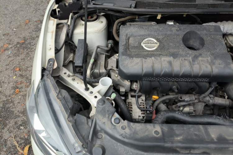Used Nissan Sylphy 2019 1.6XV CVT Smart Connect Luxury Edition China VI Standard Engine Bay Right