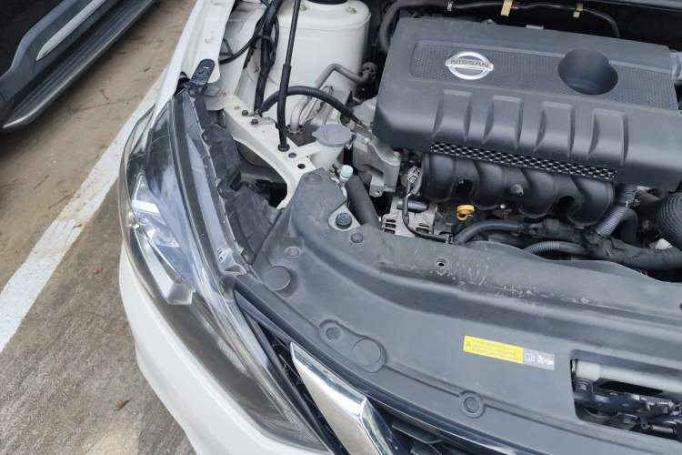 Used Nissan Sylphy 2019 1.6XV CVT Smart Connect Luxury Edition China VI Standard Engine Bay Right