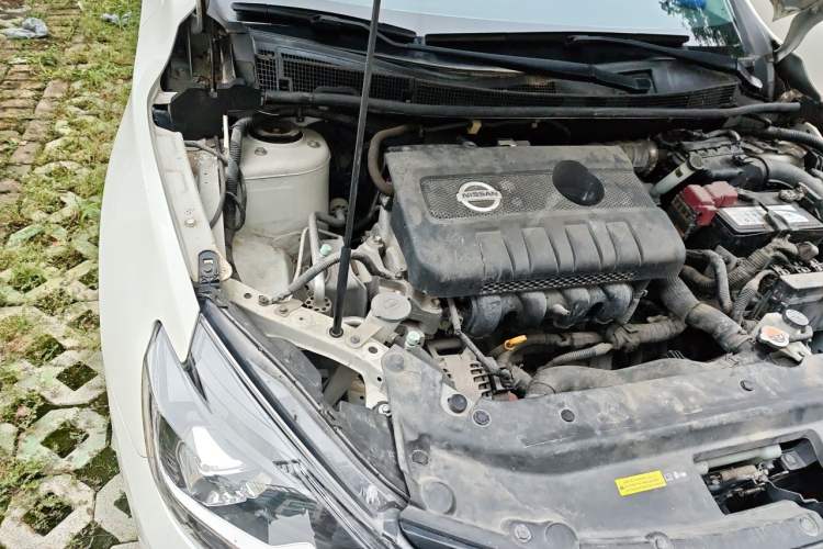 Used Nissan Sylphy 2019 1.6XV CVT Smart Connect Luxury Edition China VI Standard Engine Bay Right