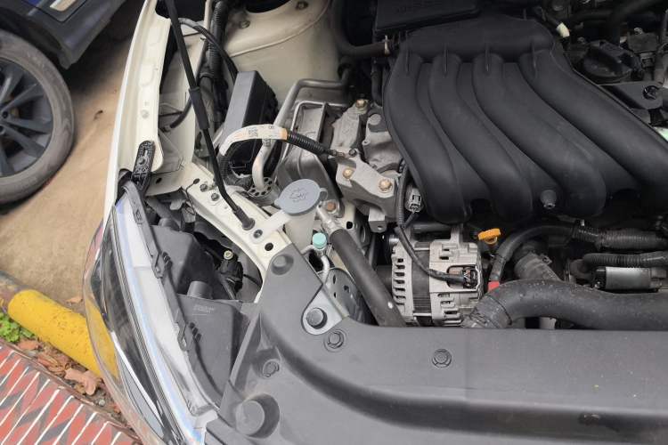Used Nissan Sylphy 2019 Classic 1.6XL CVT Luxury Edition Engine Bay Right