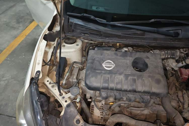 Used Nissan Sylphy 2019 1.6XV CVT Smart Connect Luxury Edition China VI Standard Engine Bay Right