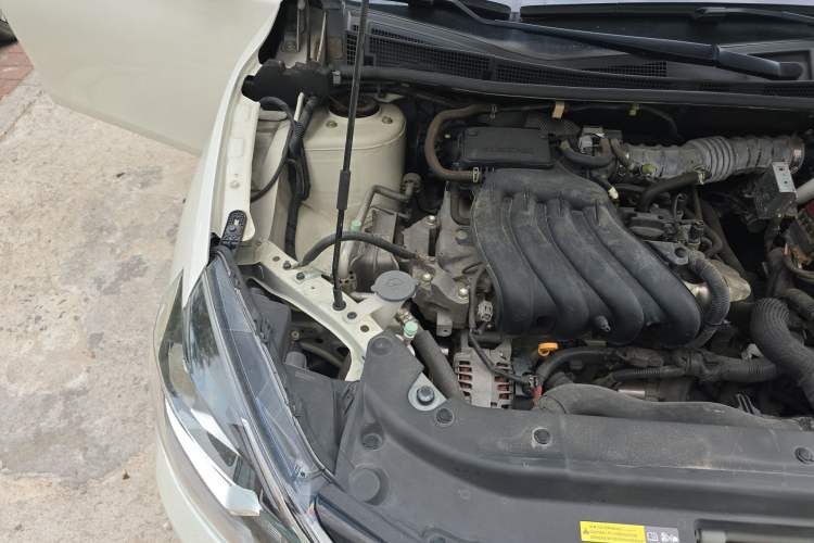 Used Nissan Sylphy 2019 Classic 1.6XL CVT Luxury Edition Engine Bay Right