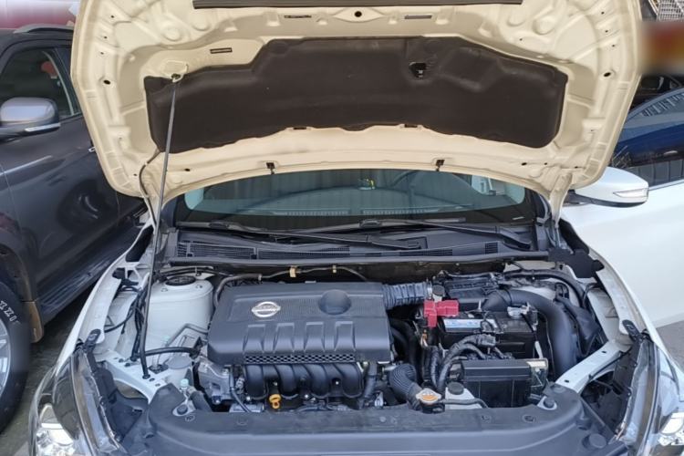 Used Nissan Sylphy 2019 1.6XV CVT Smart Connect Luxury Edition China VI Standard Engine Bay